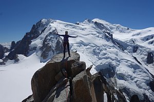 Výstup na Arete des Cosmiques na Aiguille du Midi